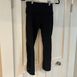 Lululemon limited edition crops black 4